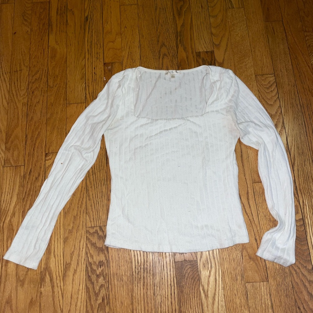 Elegant White Long Sleeve Top